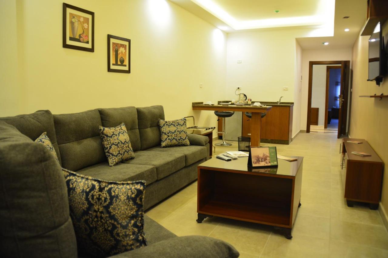 سما عمان للشقق الفندقية Sama Amman Hotel Apartments Esterno foto